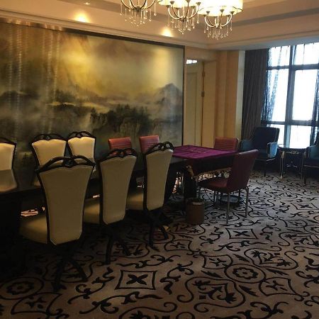 Готель Ramada Yangzhou Baoying Екстер'єр фото