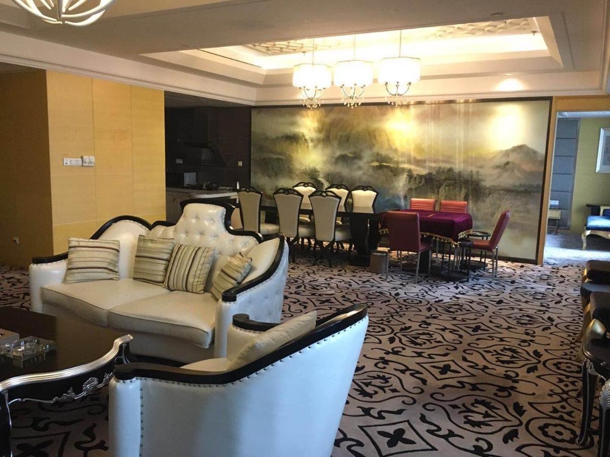 Готель Ramada Yangzhou Baoying Екстер'єр фото